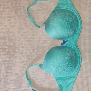 Victoria's Secret Body by Victoria, lined demi bra, 36DDD, teal/mint green